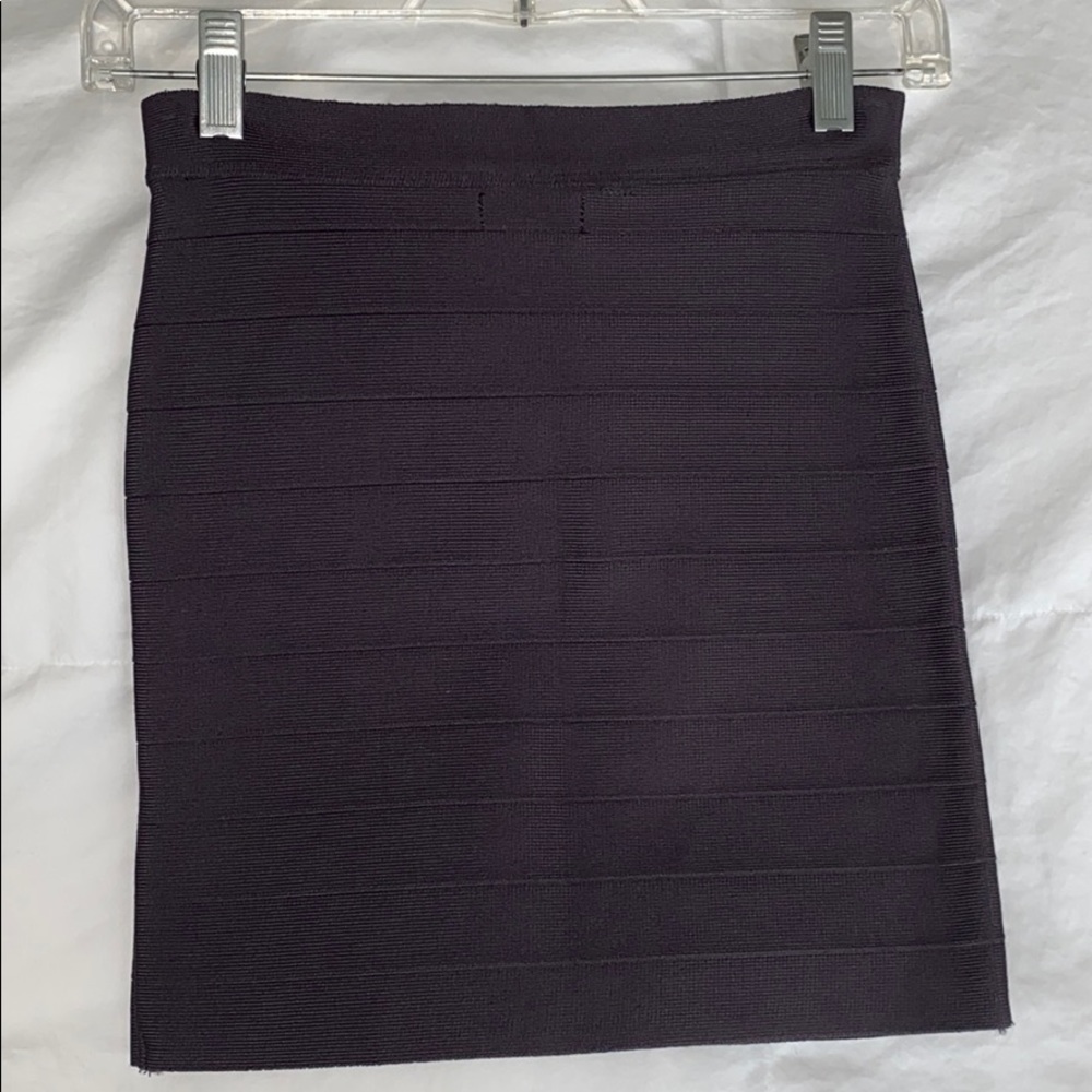 GUESS bandage skirt - Picture 3 of 4